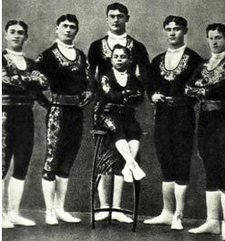    . , 1912 .
