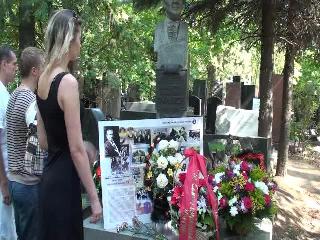 К 90-летию Валентина Филатова память артиста почтили родственники, коллеги и друзья