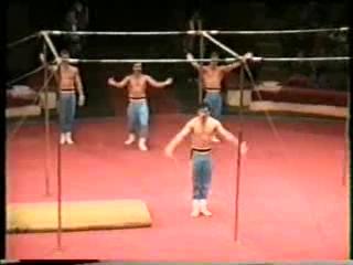 Гимнасты на турниках, Геннадий Поляков. Харьков 1993 год