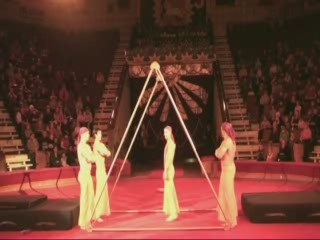 Ахмеров И.И.Рабы пирамид. Гимнасты на турнике. Магнитогорск март 2010