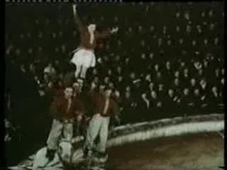 Акробаты - наездники Александровы - Серж. Ленинград 1951 год